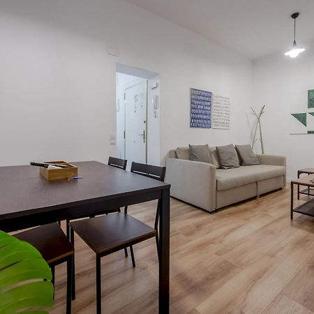 C-Cabeza Cool Apt Para 7 Al Lado De Tirso De Molina E1 Madrid Ngoại thất bức ảnh