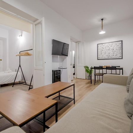 C-Cabeza Cool Apt Para 7 Al Lado De Tirso De Molina E1 Madrid Ngoại thất bức ảnh