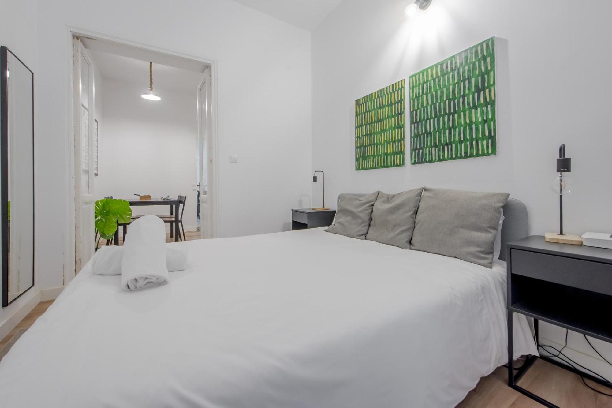 C-Cabeza Cool Apt Para 7 Al Lado De Tirso De Molina E1 Madrid Ngoại thất bức ảnh